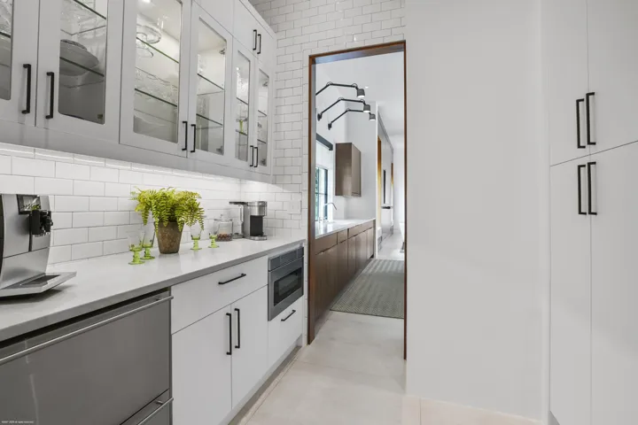 Butler's pantry