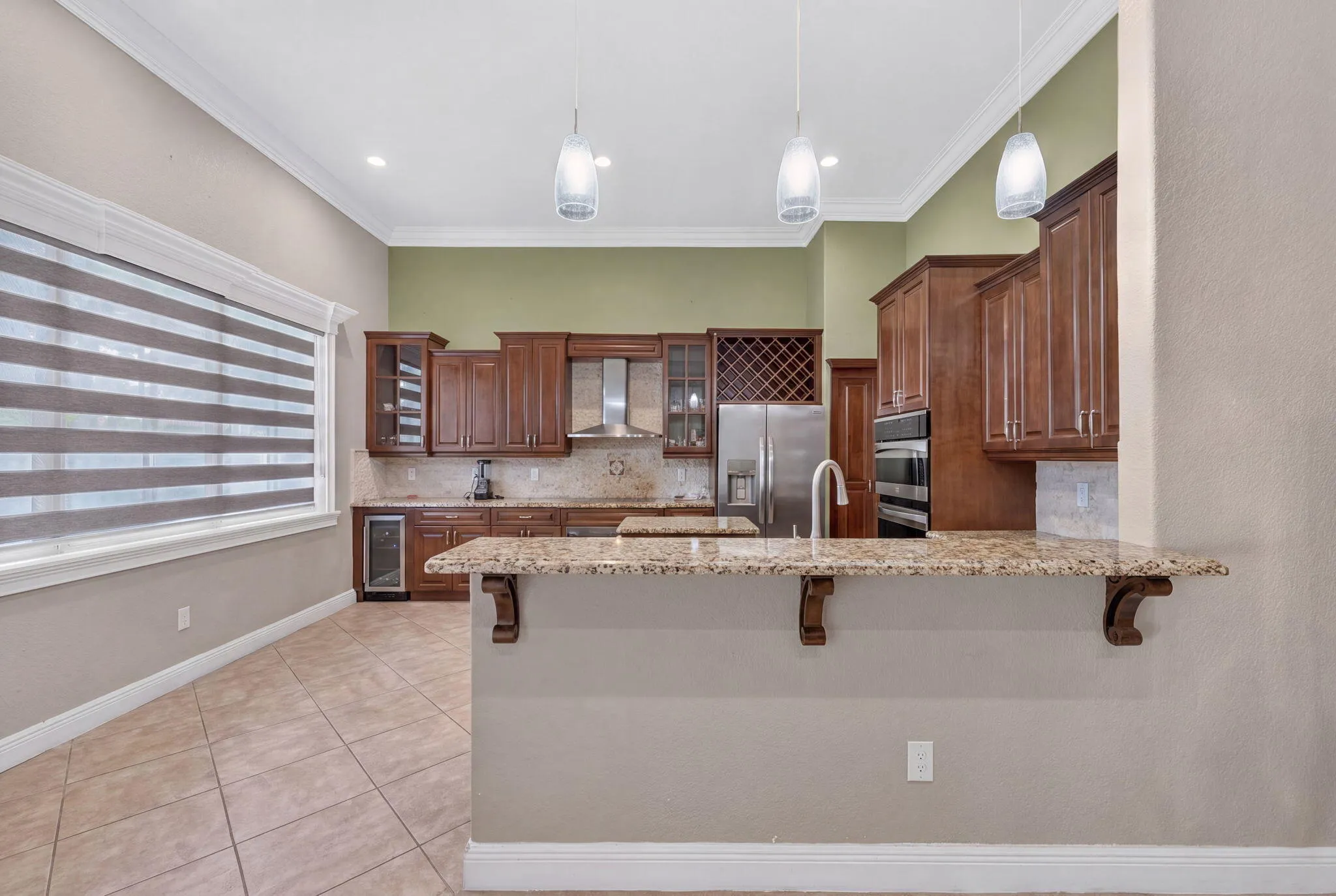 11-web-or-mls-Vacant_DSC07791_hf4k