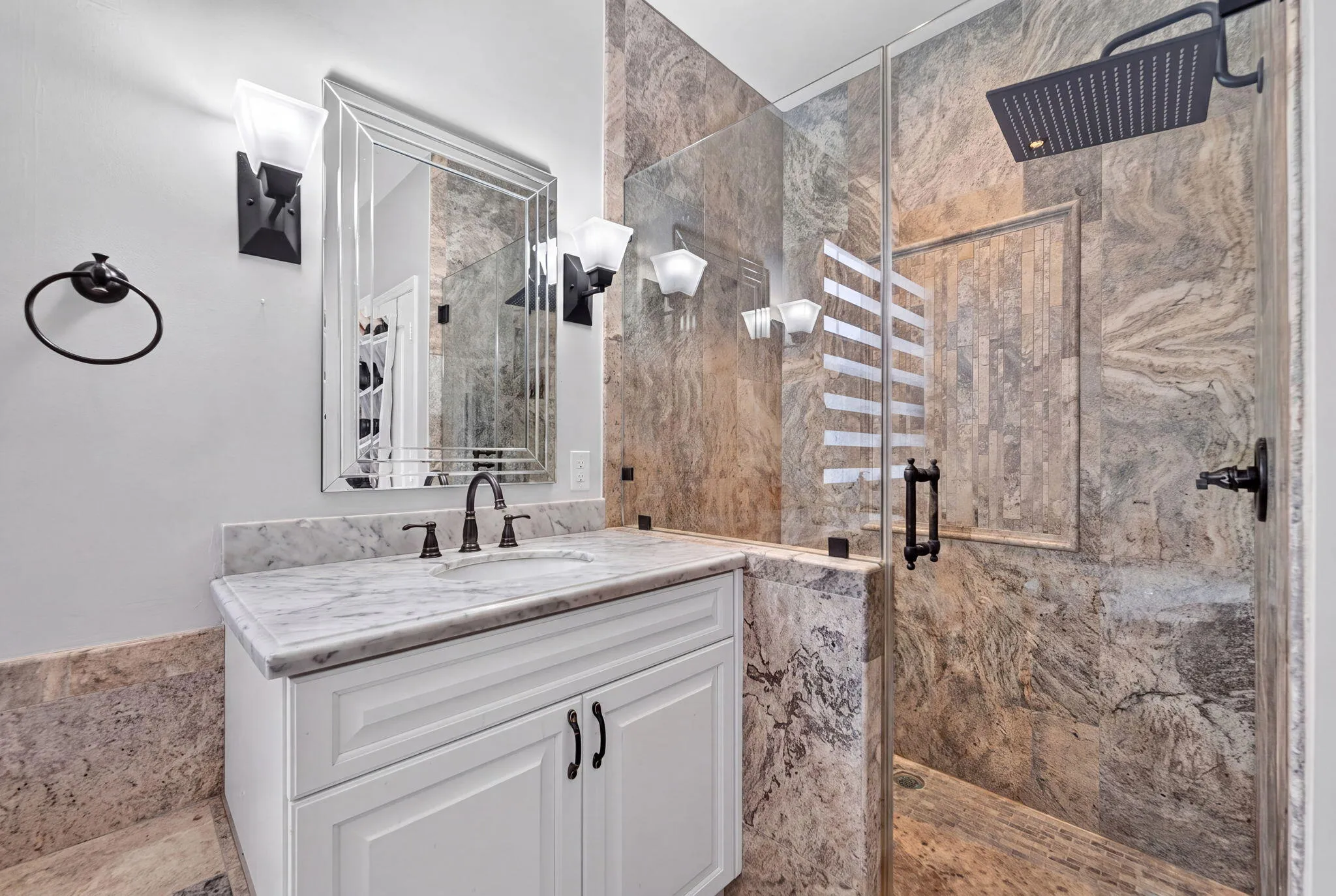 24-web-or-mls-Vacant_DSC07711_hf4k