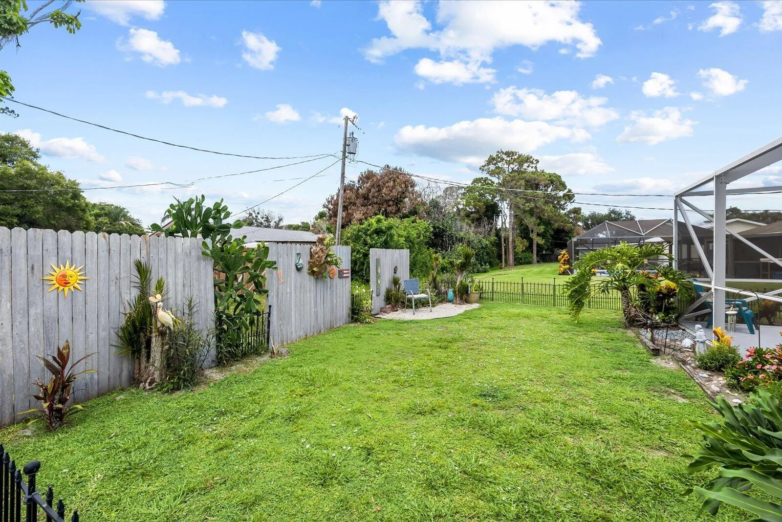 Property photo 36