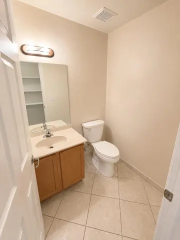 2AA05D6E-9B0C-43B7-B0EE-BB8535129906