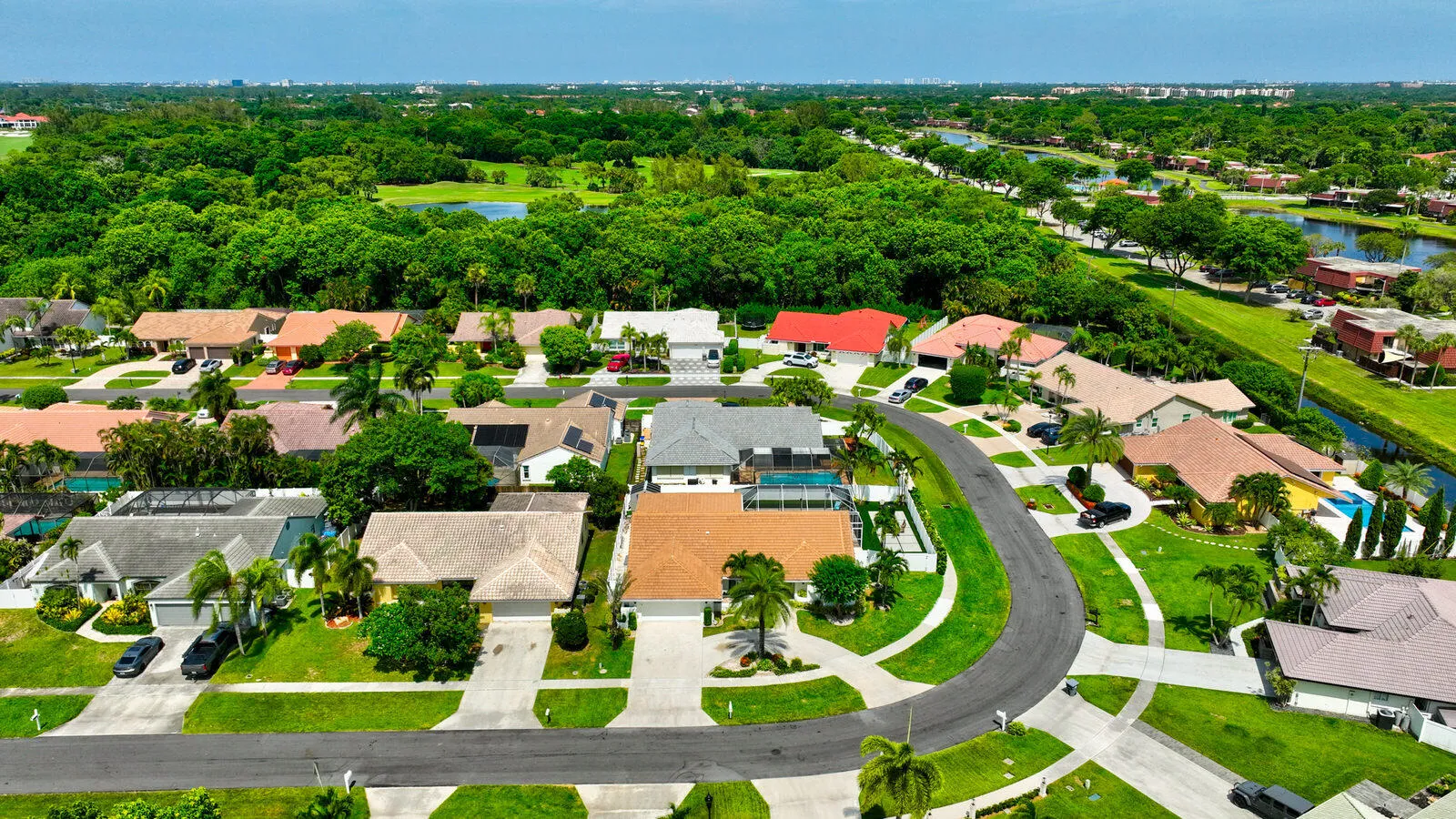 DJI_0699_700_701_702_703
