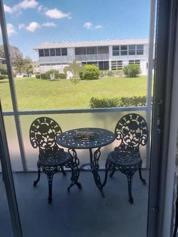 Welcome Home, ground floor entrance