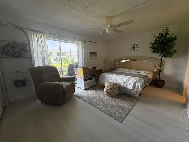 Spacious bedroom