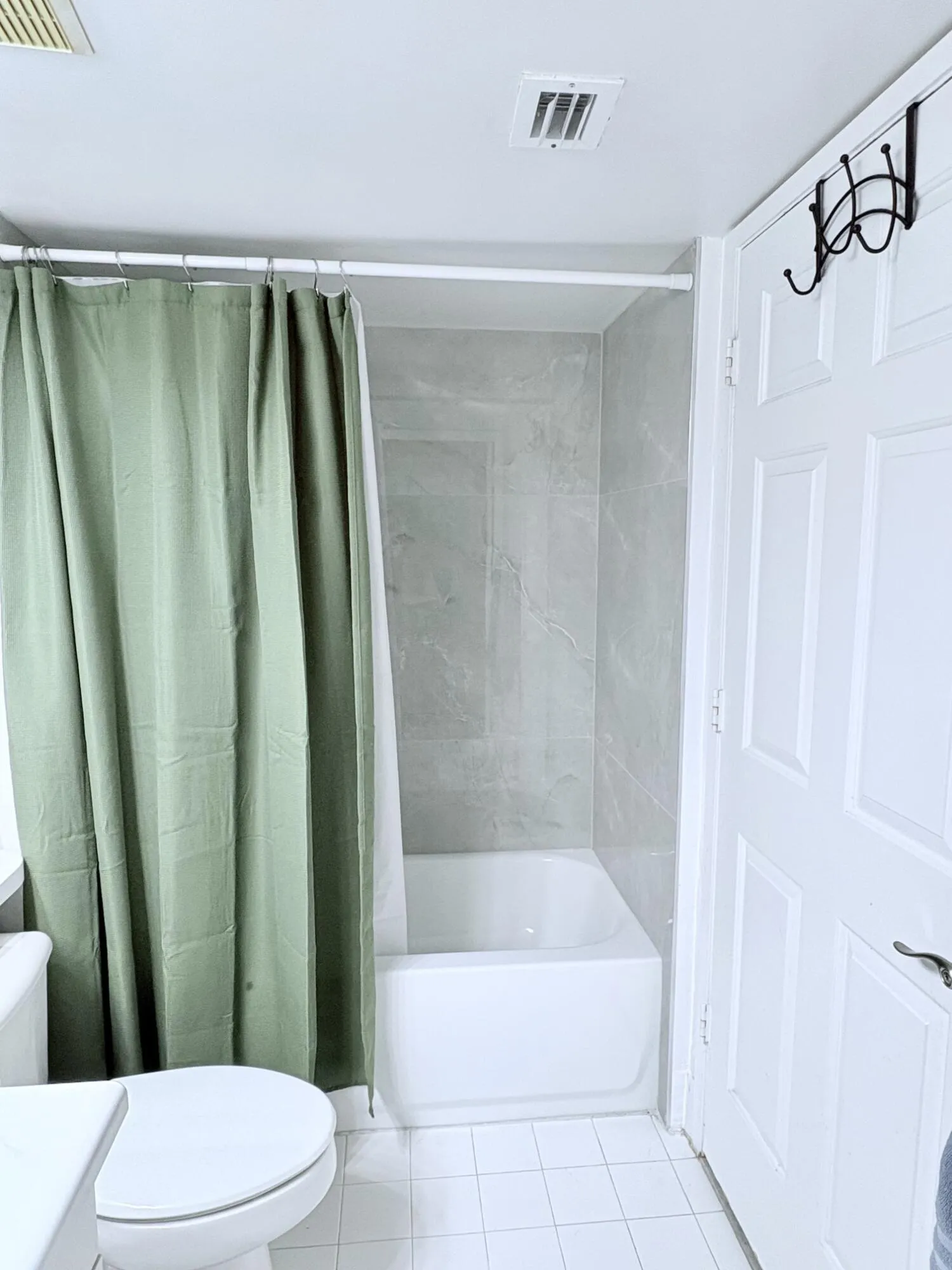 Brand new tub and tile.