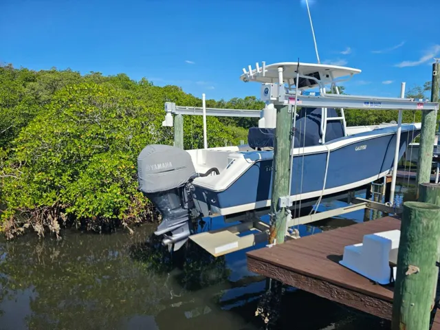 Boat Lift Rear