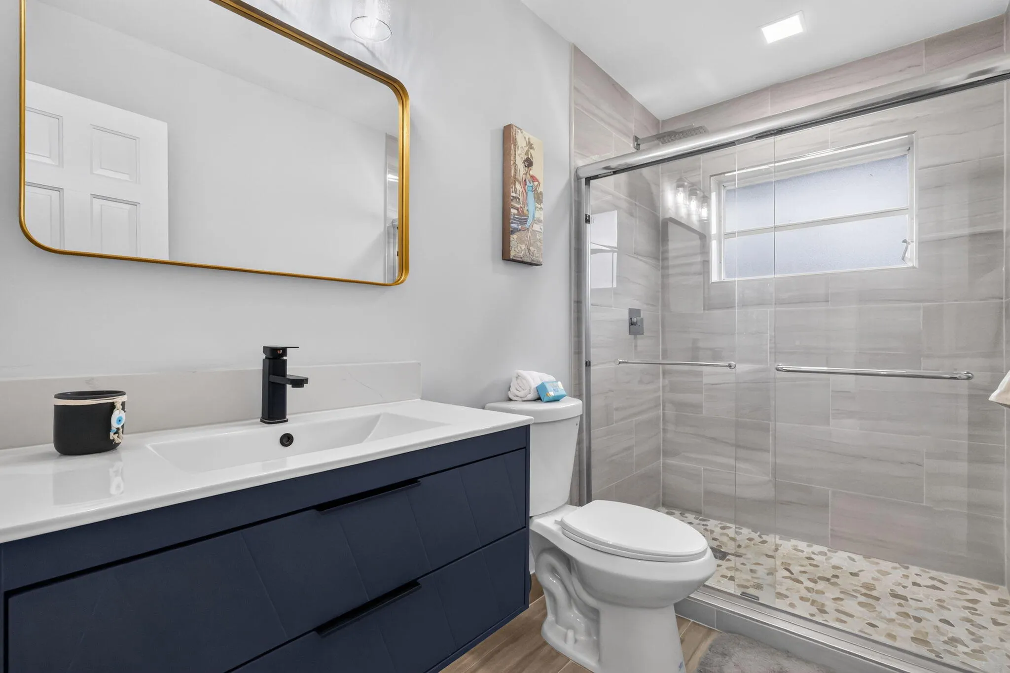 GUEST BATH