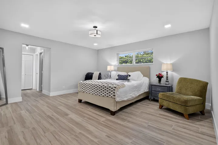 MASTER BEDROOM WITH SERENE COLORS