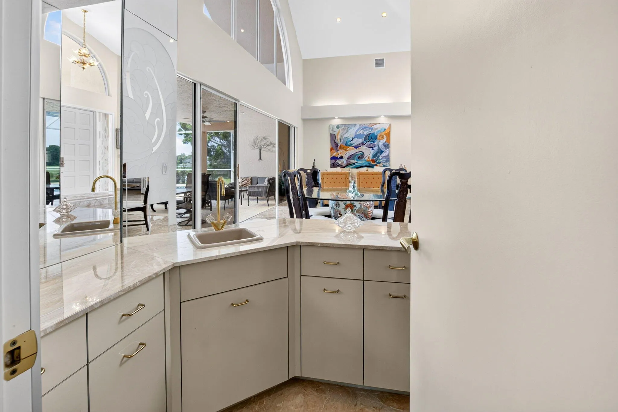 wet bar