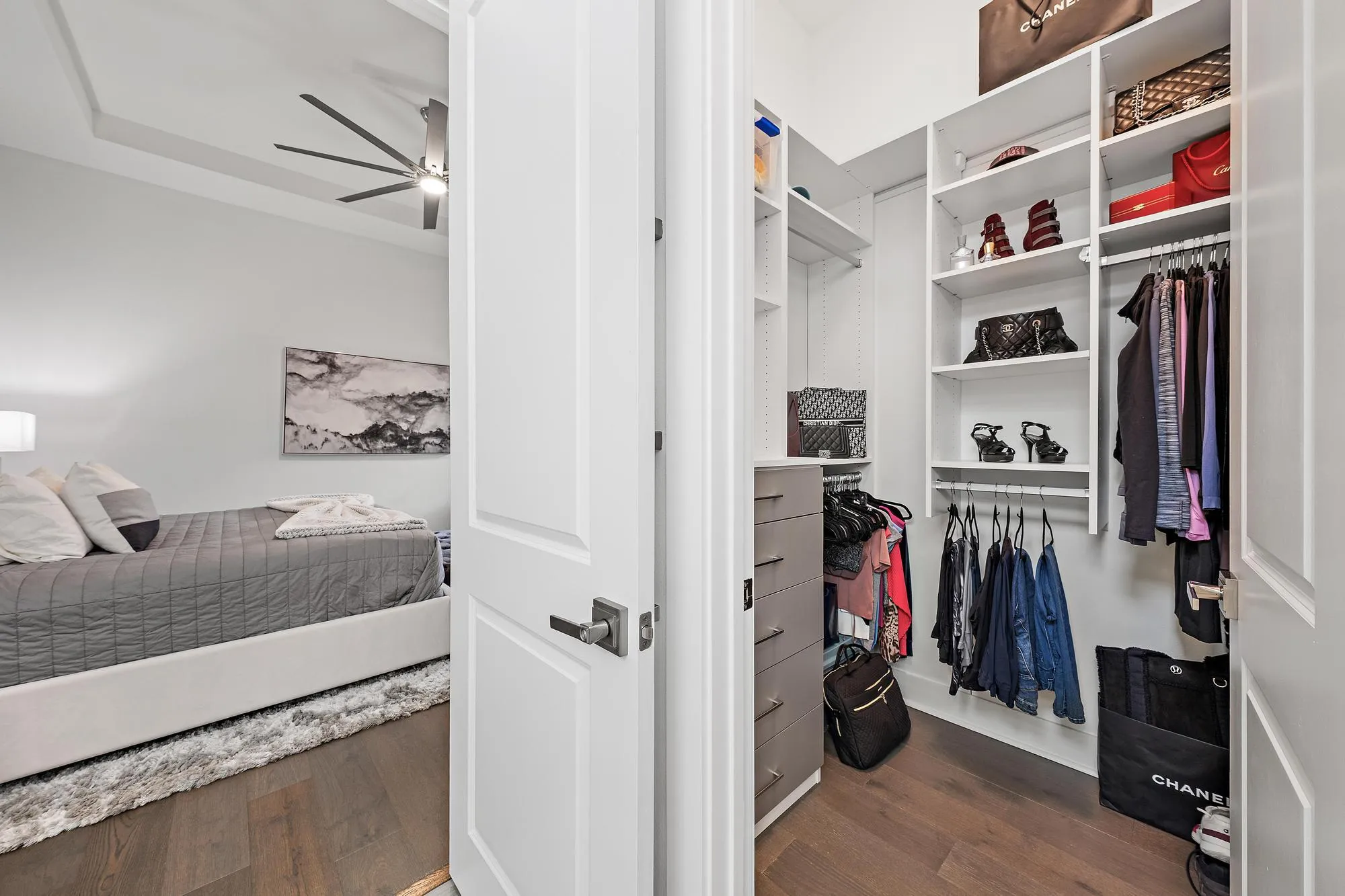 2 Walk In Closets