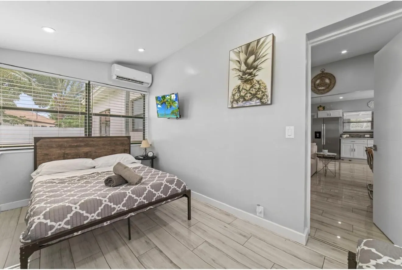 Third bed (converted)