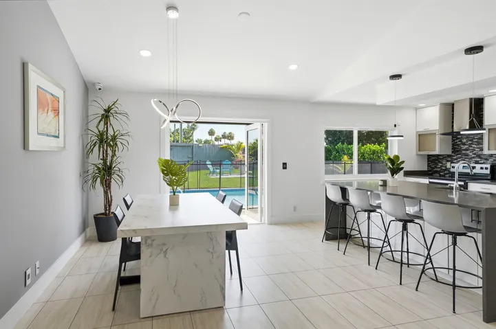 Dining/Kitchen/Pool