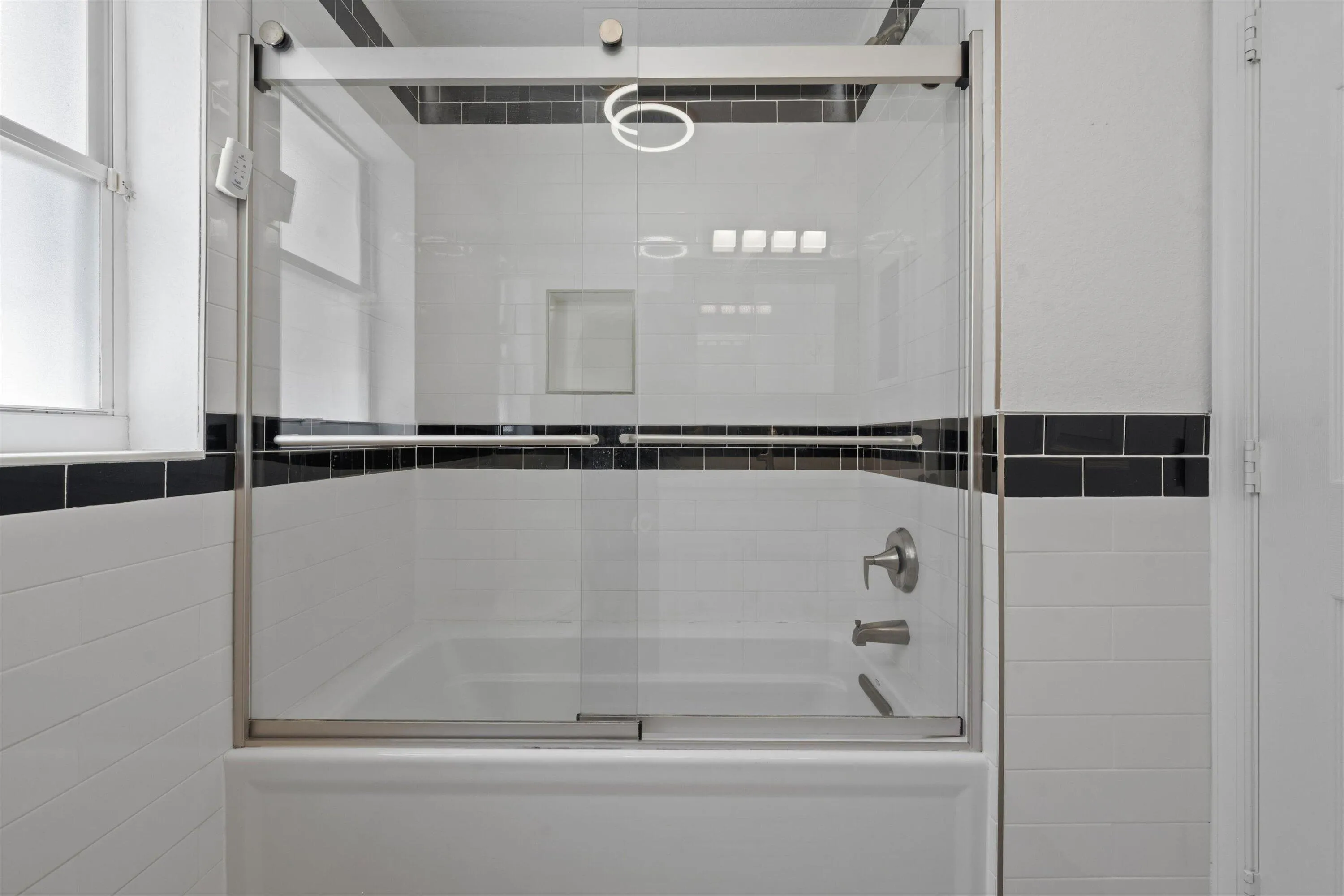 BATHTUB