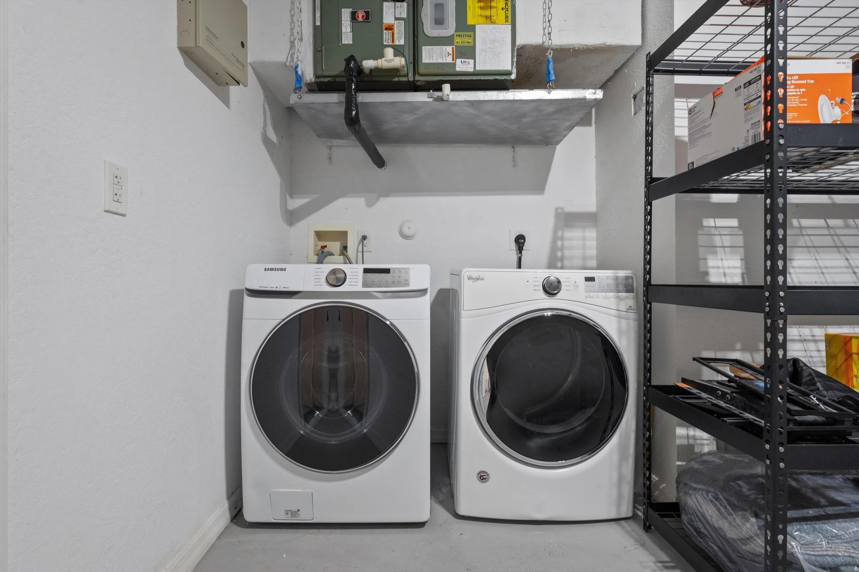 WASHER AND DRYER IN 1CAR GARAGE