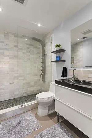 Primary BA w/Double Vanity