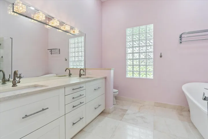 18-17167 Bermuda Village Drive Boca Rato