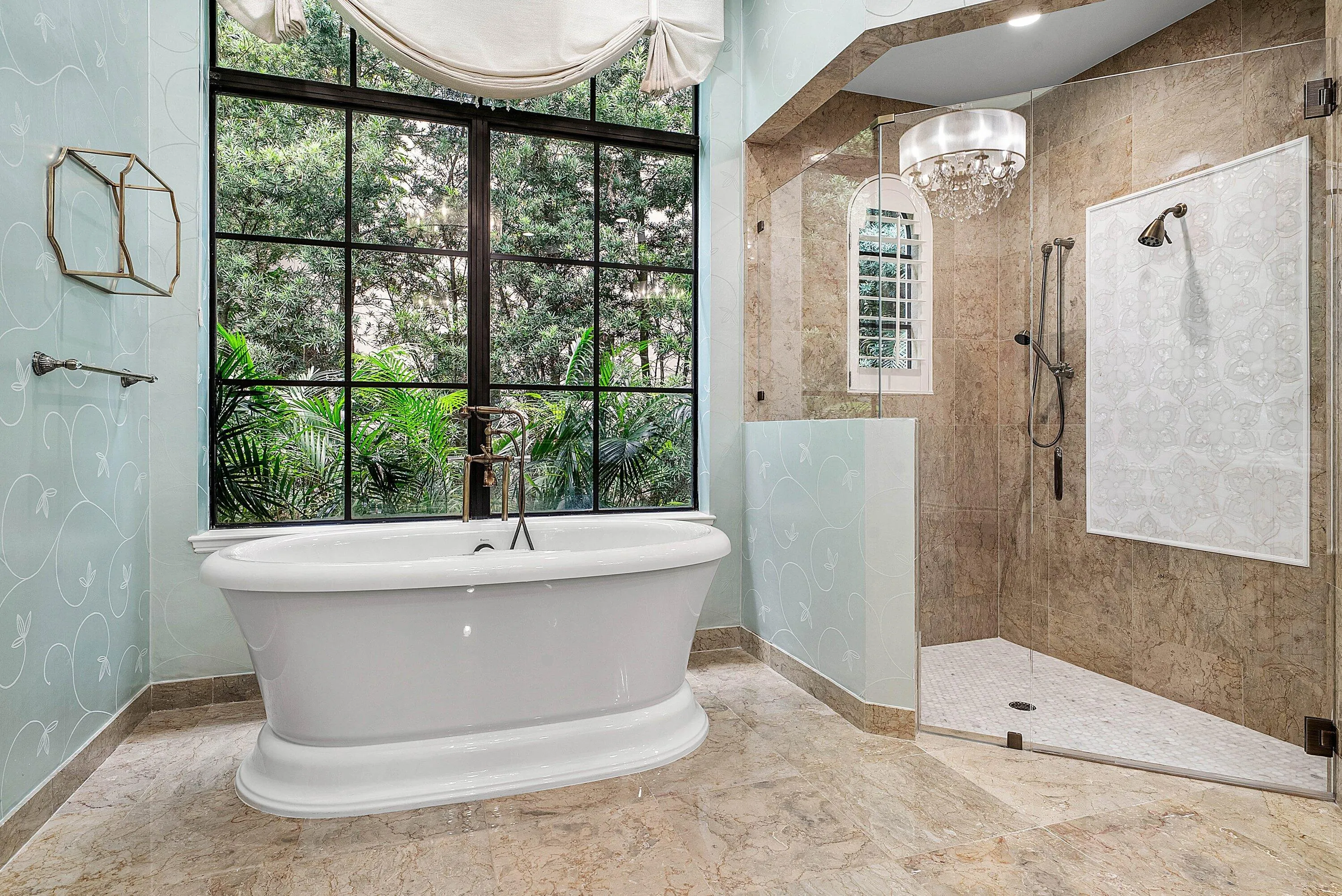 Hers Bath
