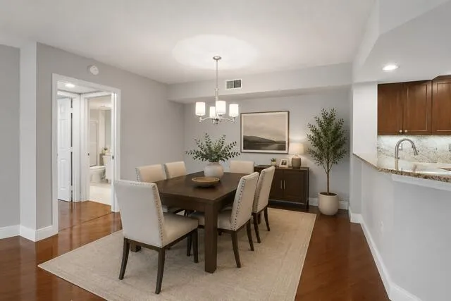 Virtually Staged Dinning Room