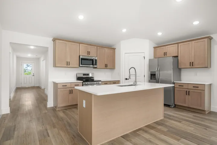 interior - kitchen 2