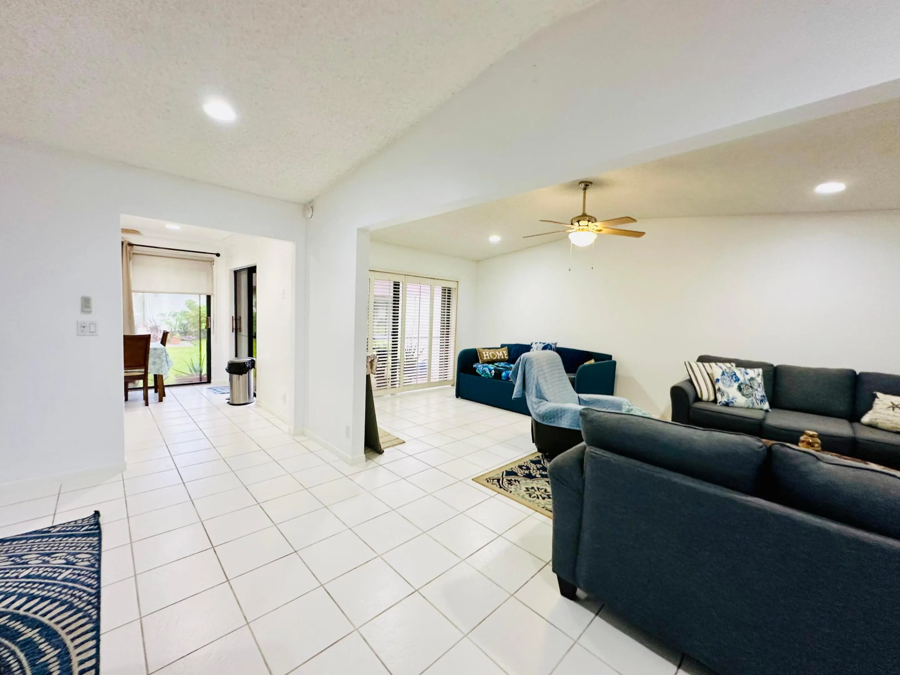 5077 Forsythia