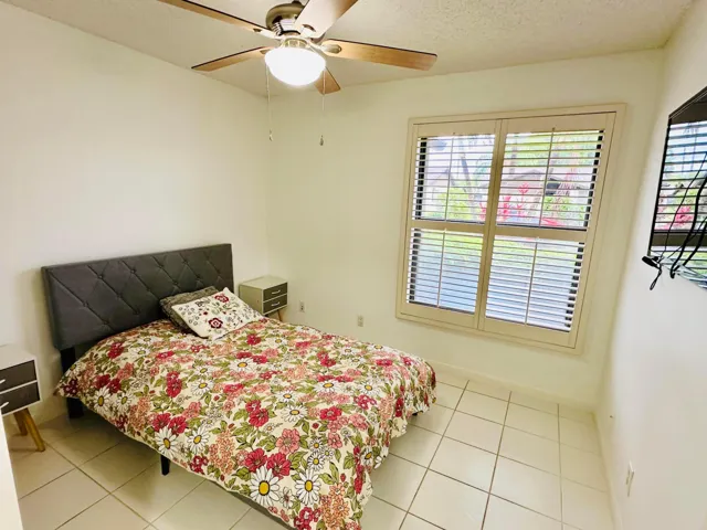 5077 Forsythia