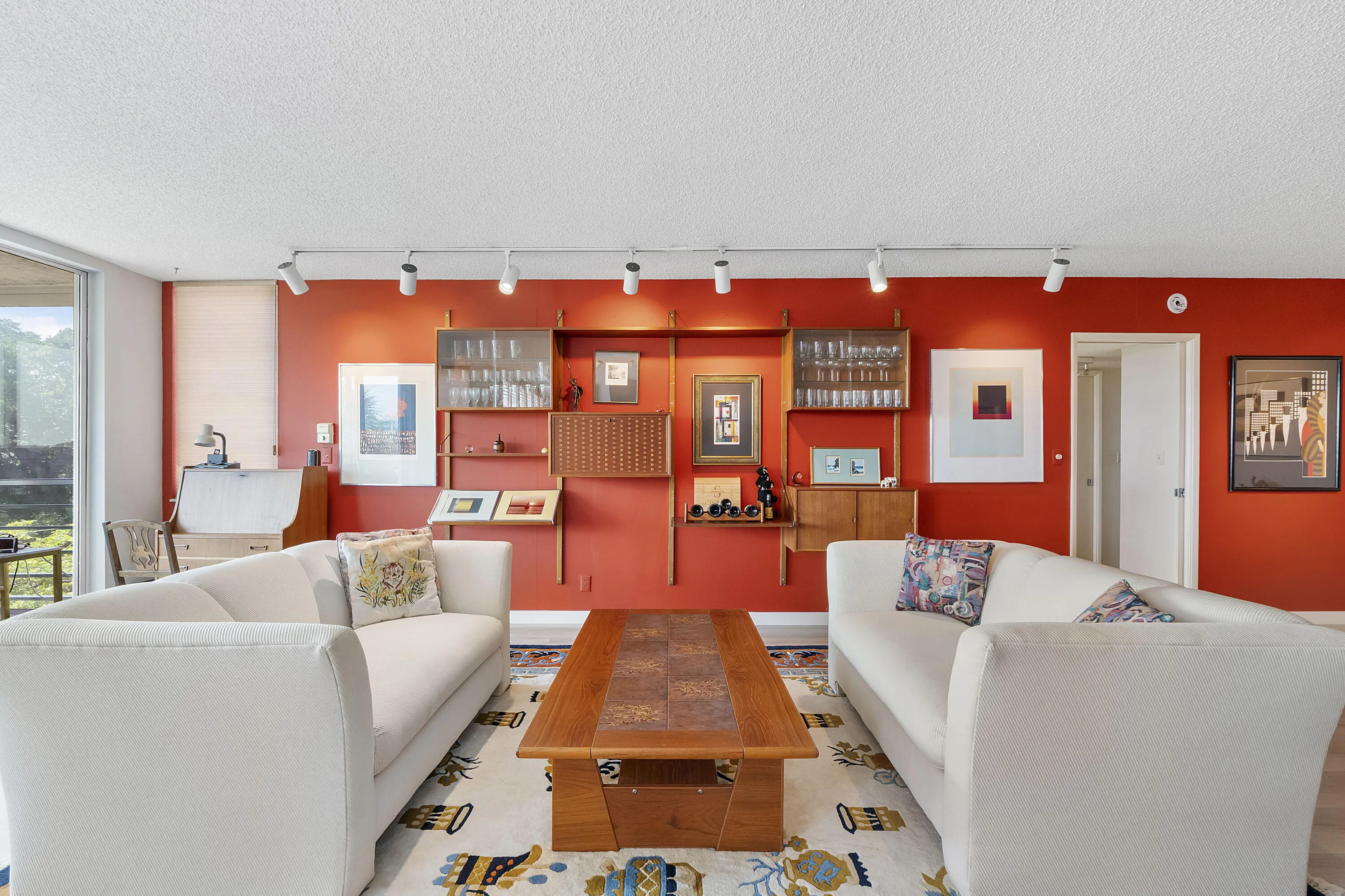 Living area.