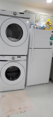 WASHER & DRYER is CONVENIENTLY in KITCHEN!