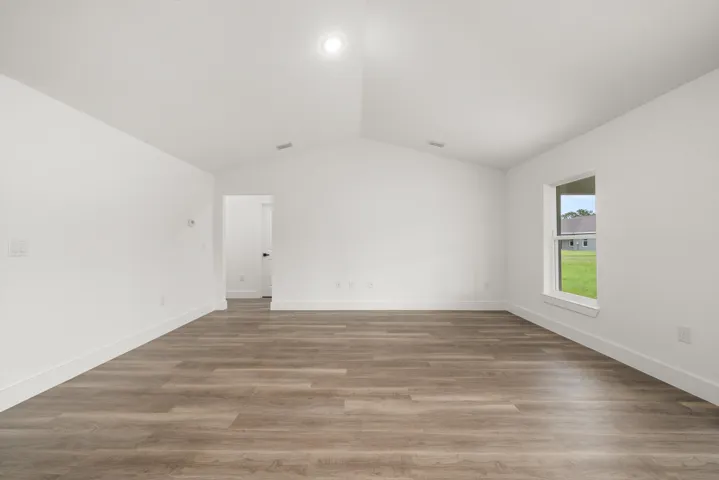 interior - living room 5