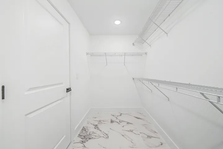 interior - master closet 2