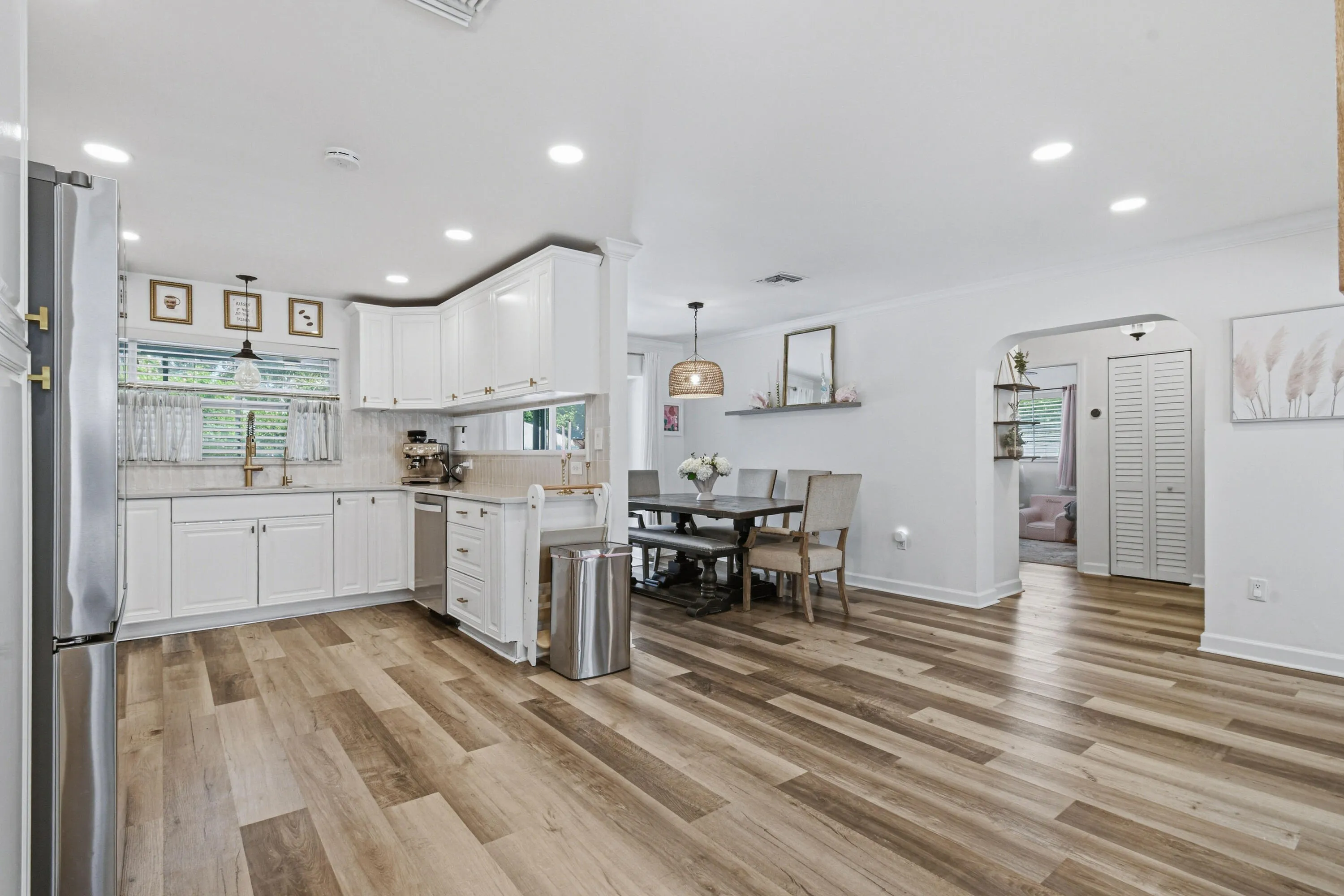 2427CountryOaksLn-Interiors(15)