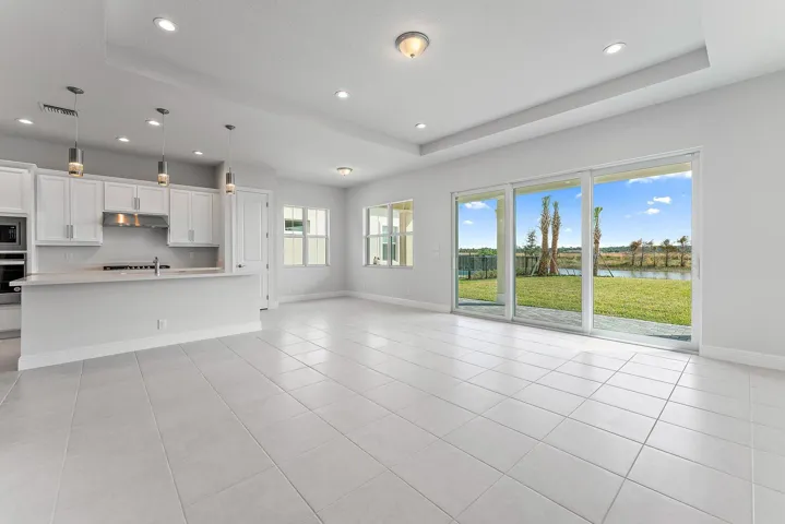 019-12550NautilusCir-WestPalmBeach-SMALL