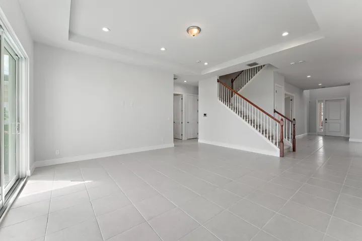 021-12550NautilusCir-WestPalmBeach-SMALL