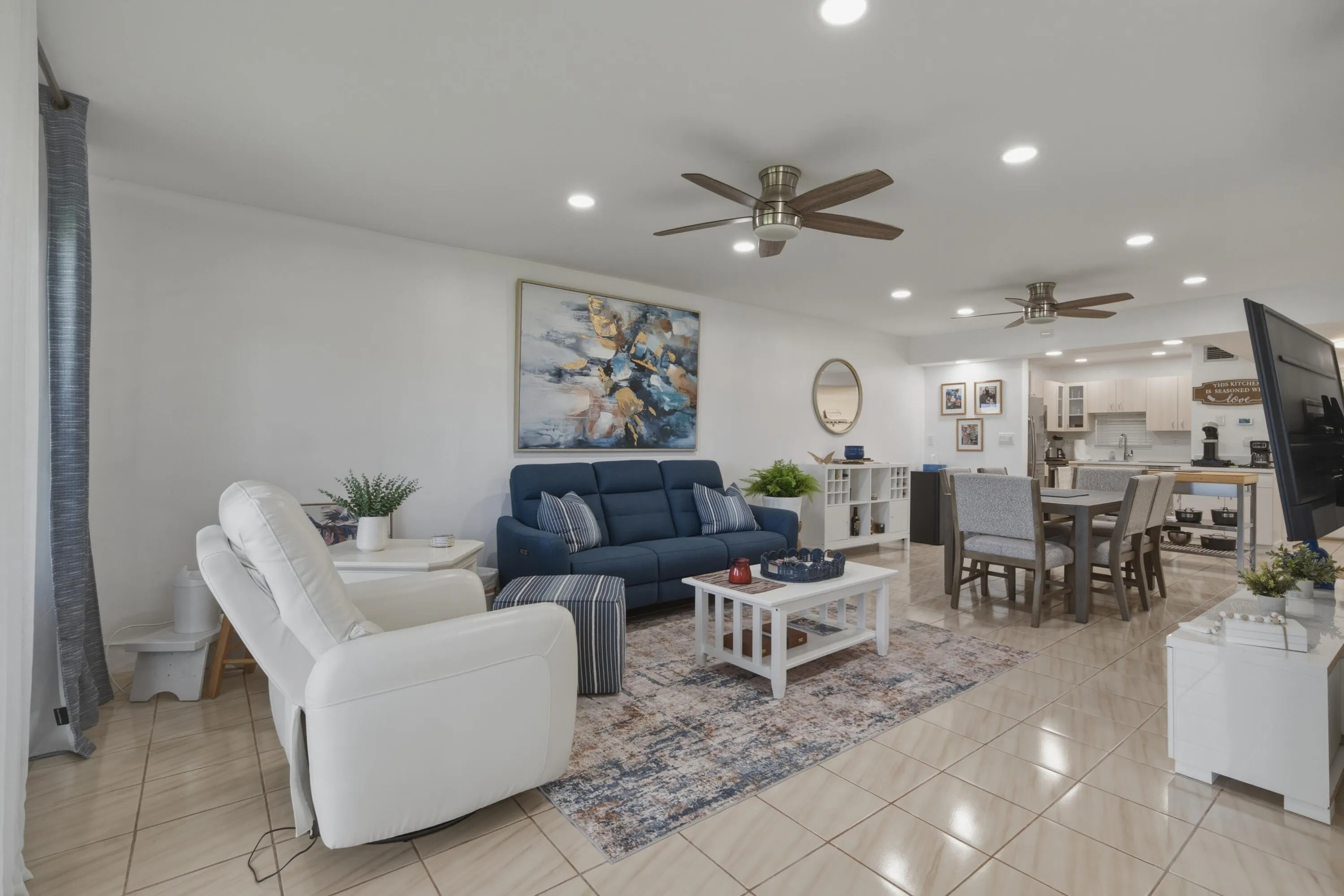 4. Living Room Dining Room NICE