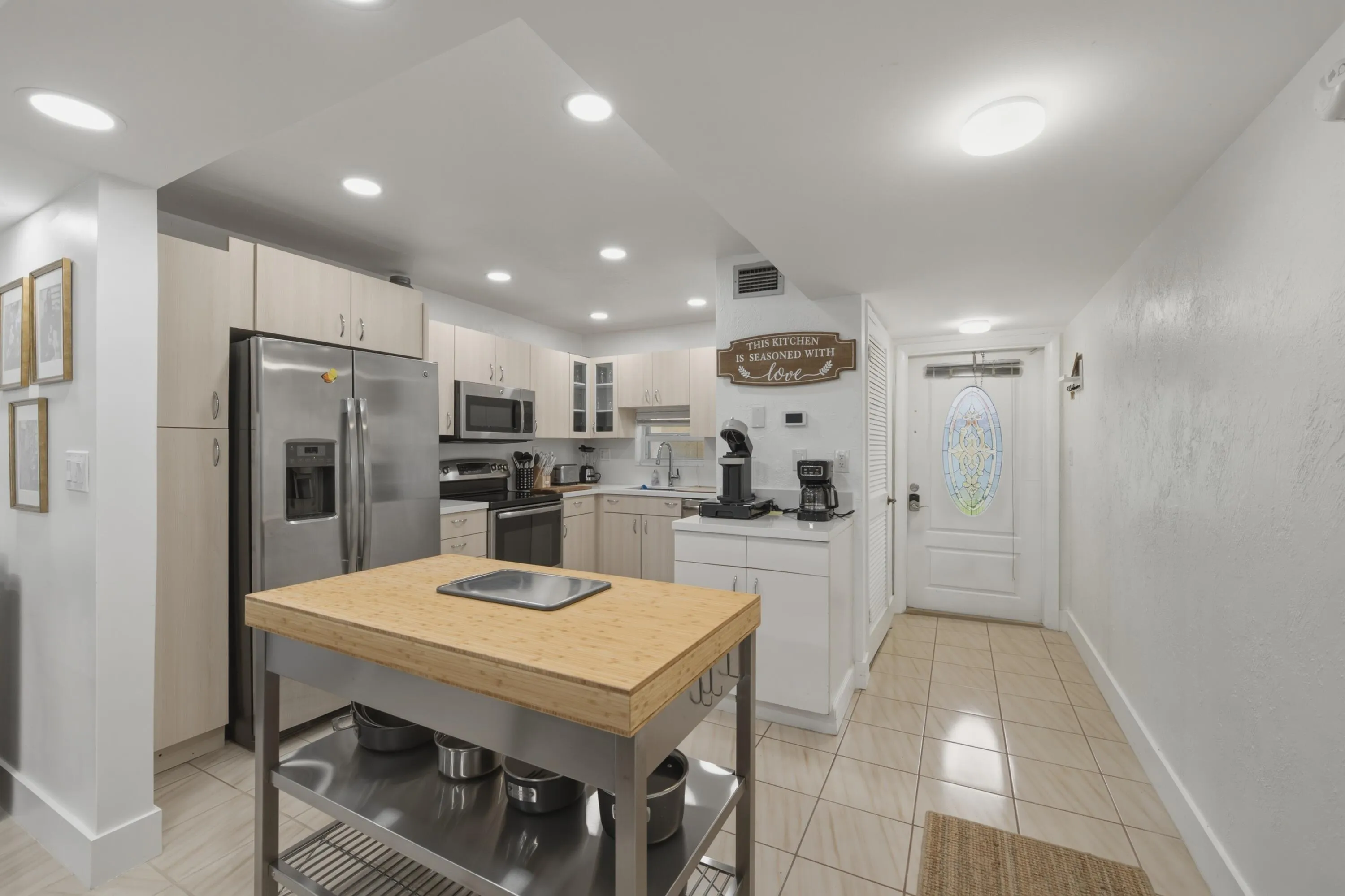 2. Kitchen USE 2