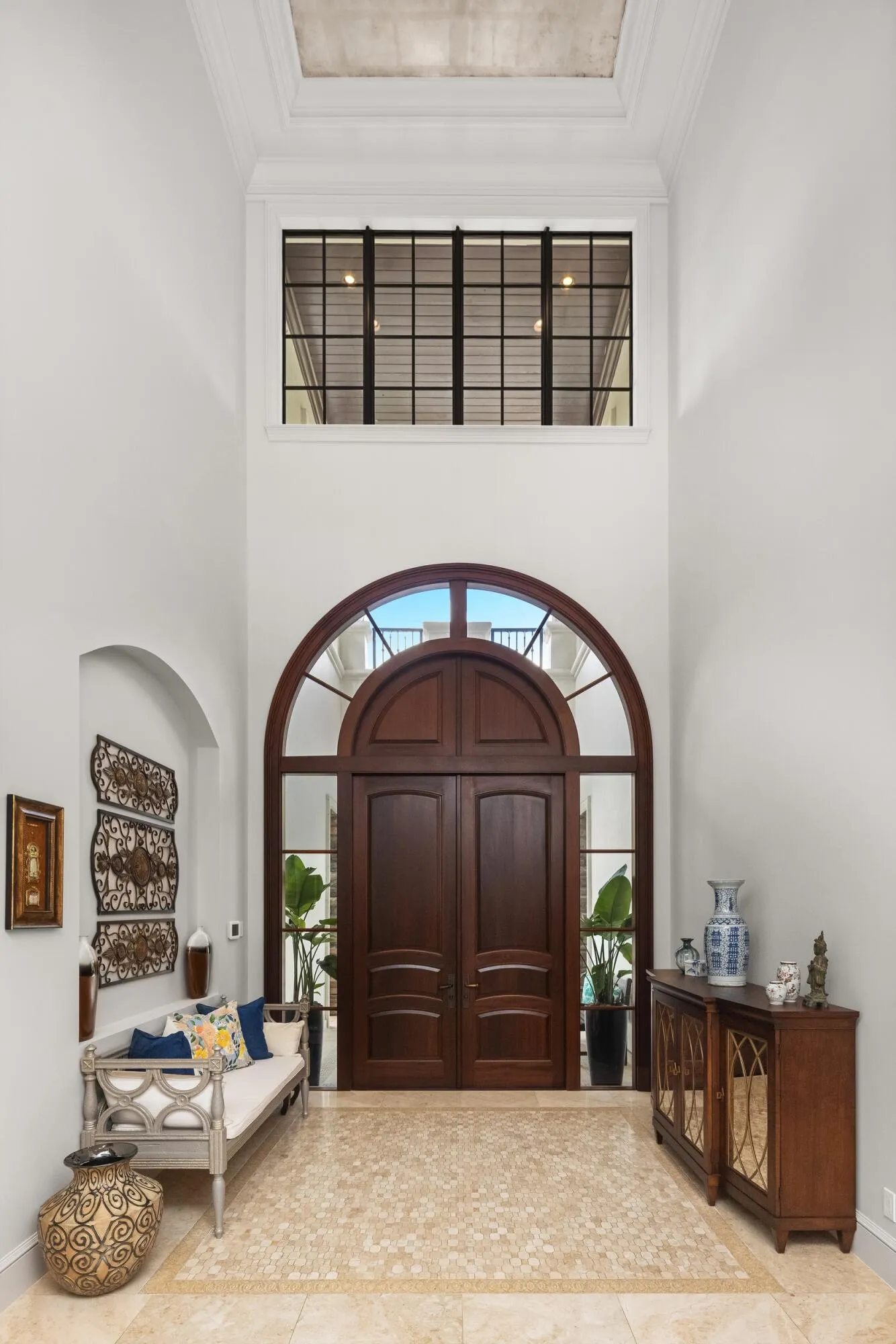 Foyer 4