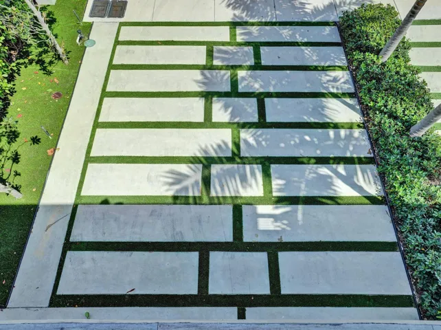 2514 driveway
