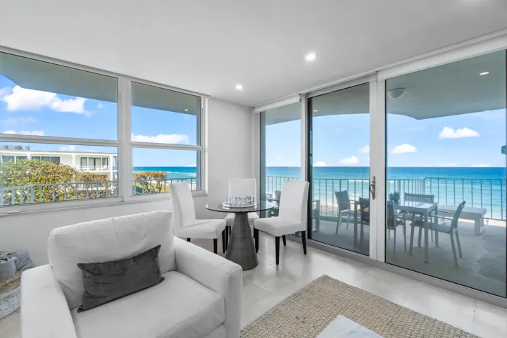 007-2295SouthOceanBoulevard-425-PalmBeac