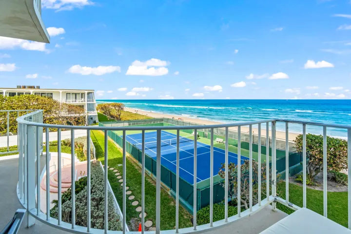 032-2295SouthOceanBoulevard-425-PalmBeac