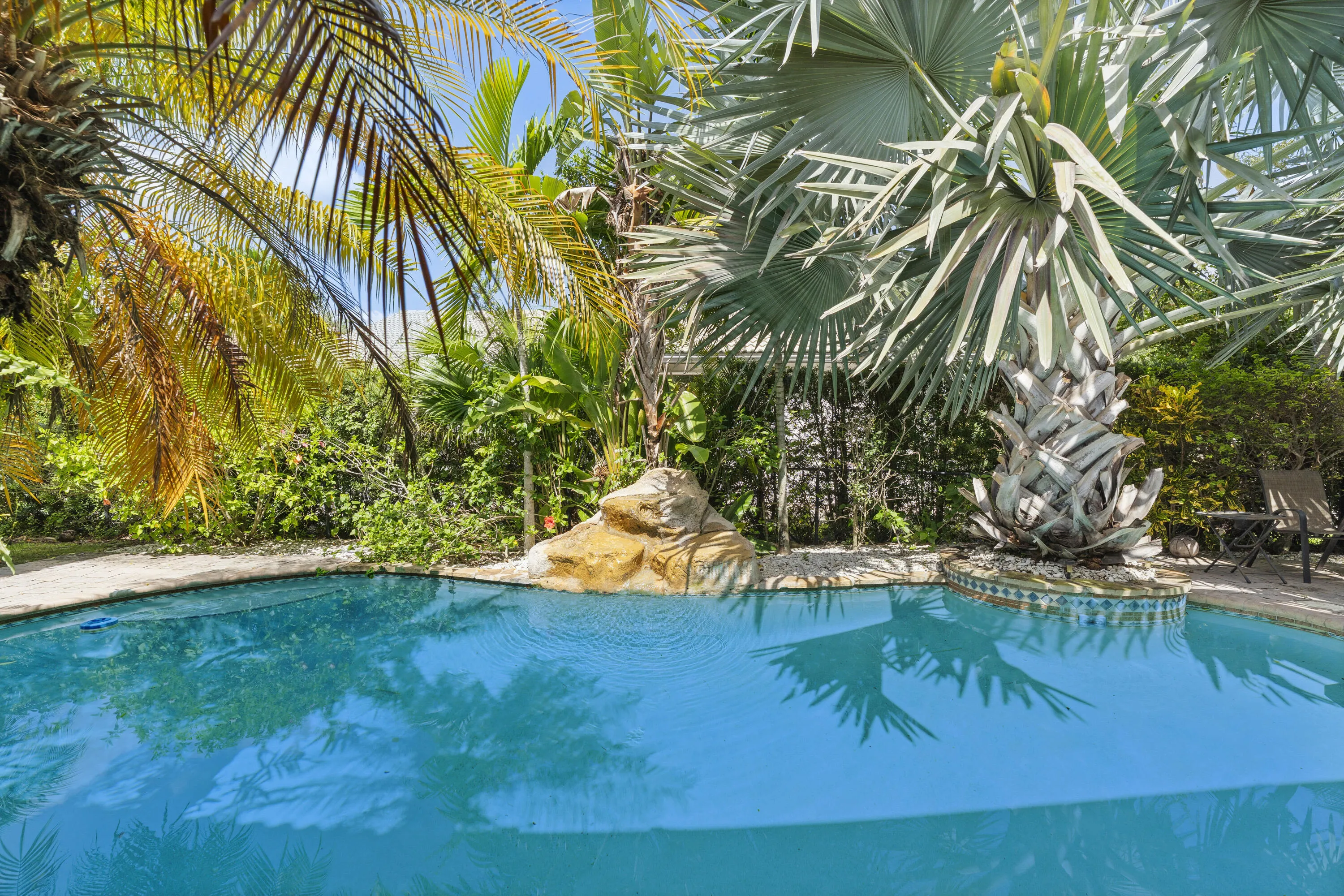 pool waterfall