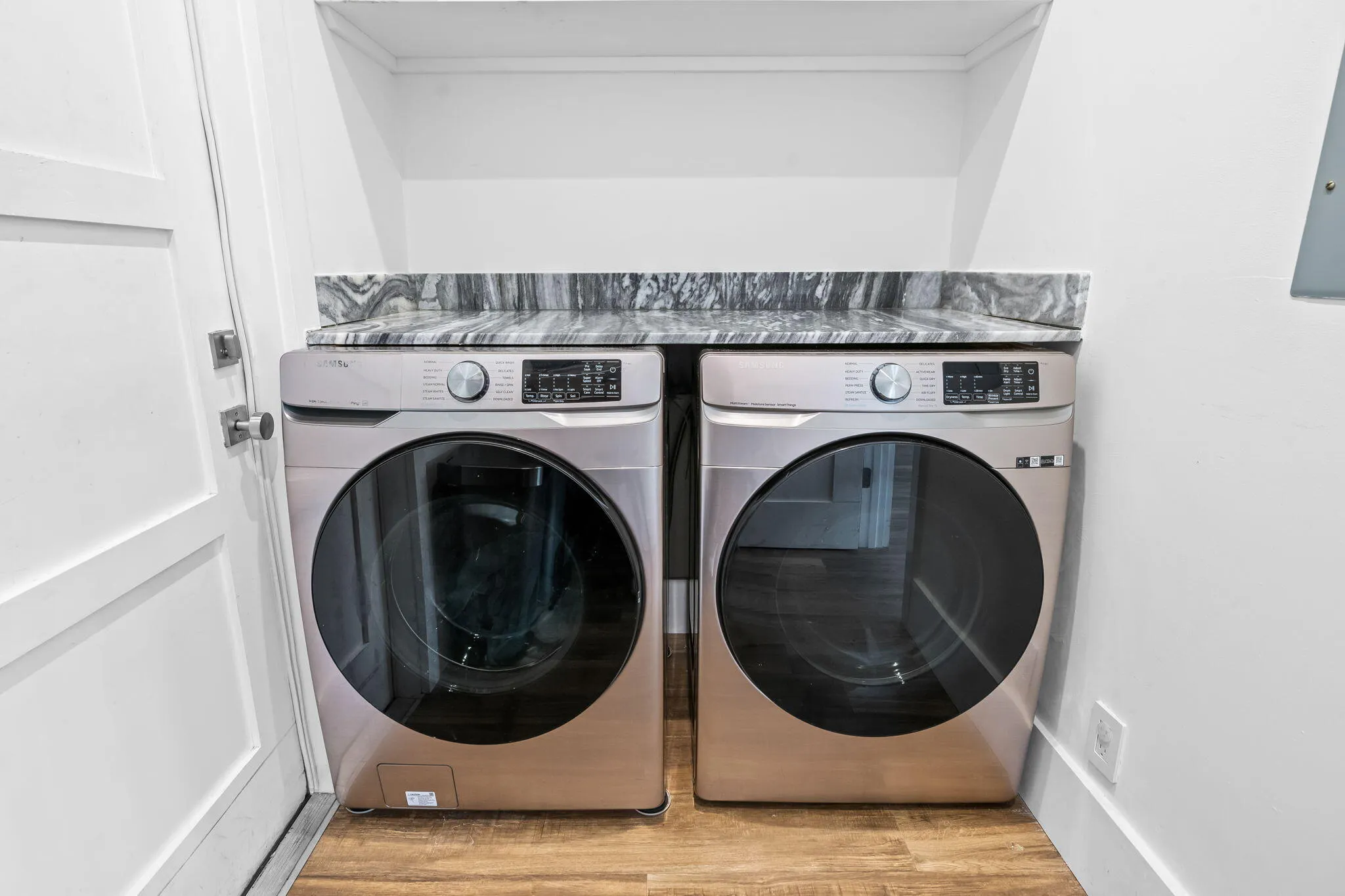 Large Laundry Room