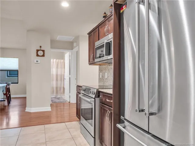 Kitchen Aid Refrigerator