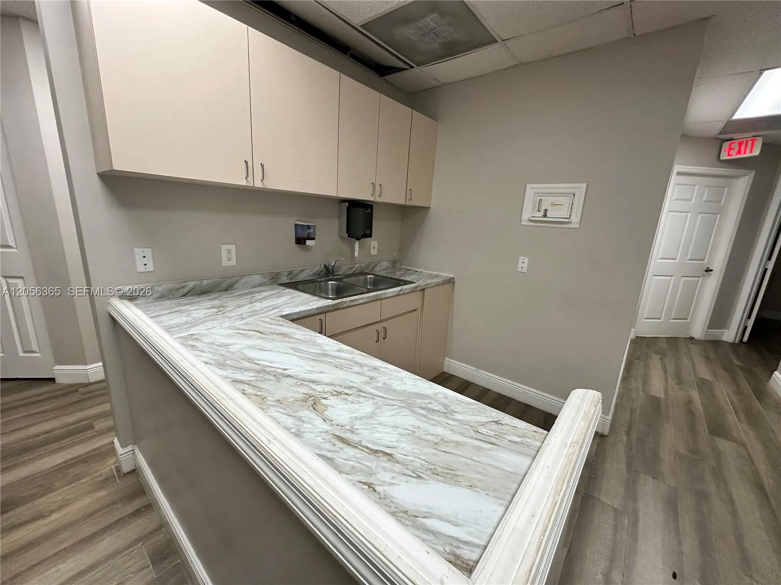 Property photo 28