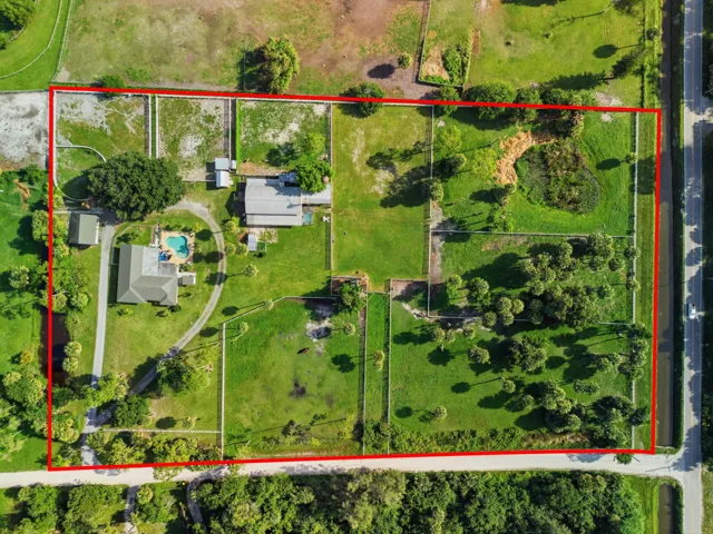 6.12 Equestrian Property