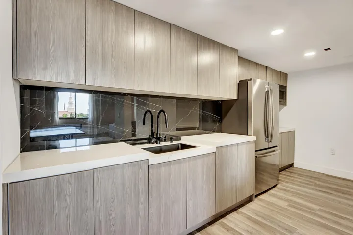 100 N Federal Hwy Unit 1021