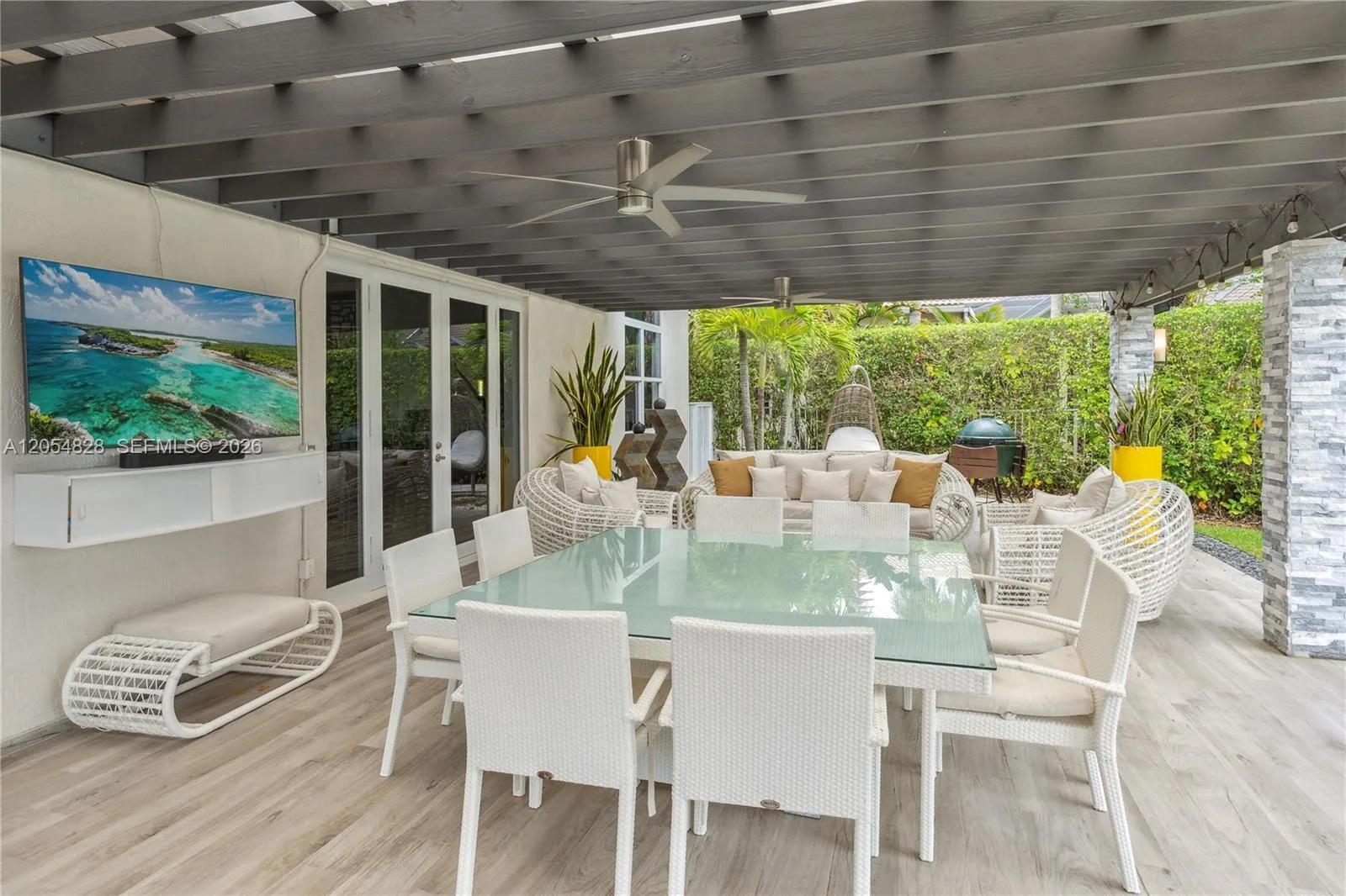 Pergola & BBQ