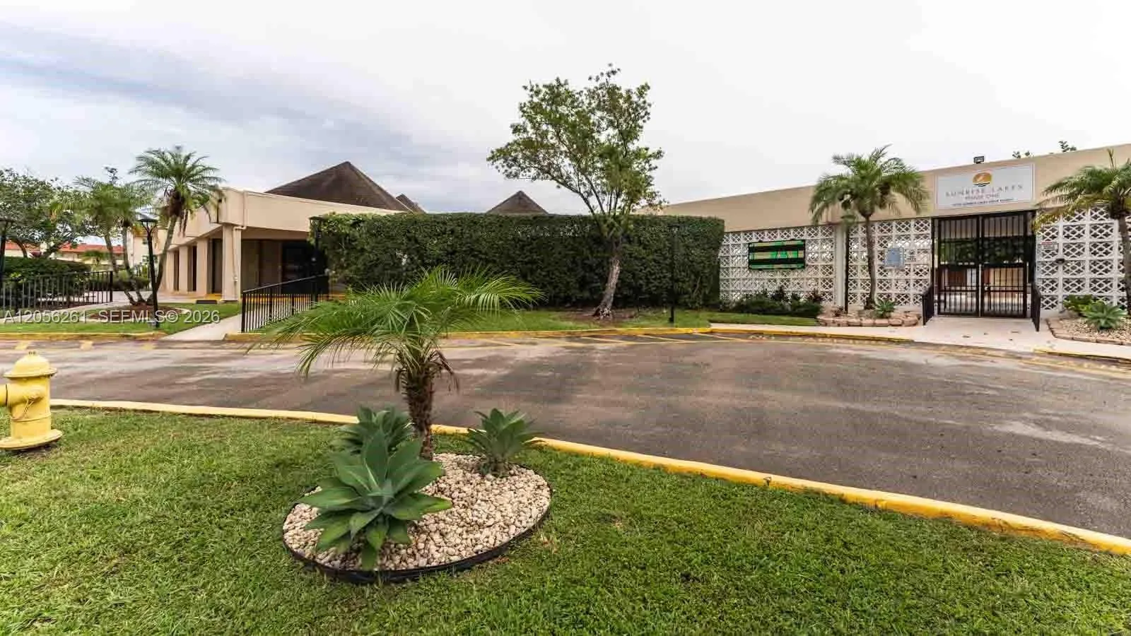 2931 E Sunrise Lakes Dr # 109SUNRISE, FL 33322-1706