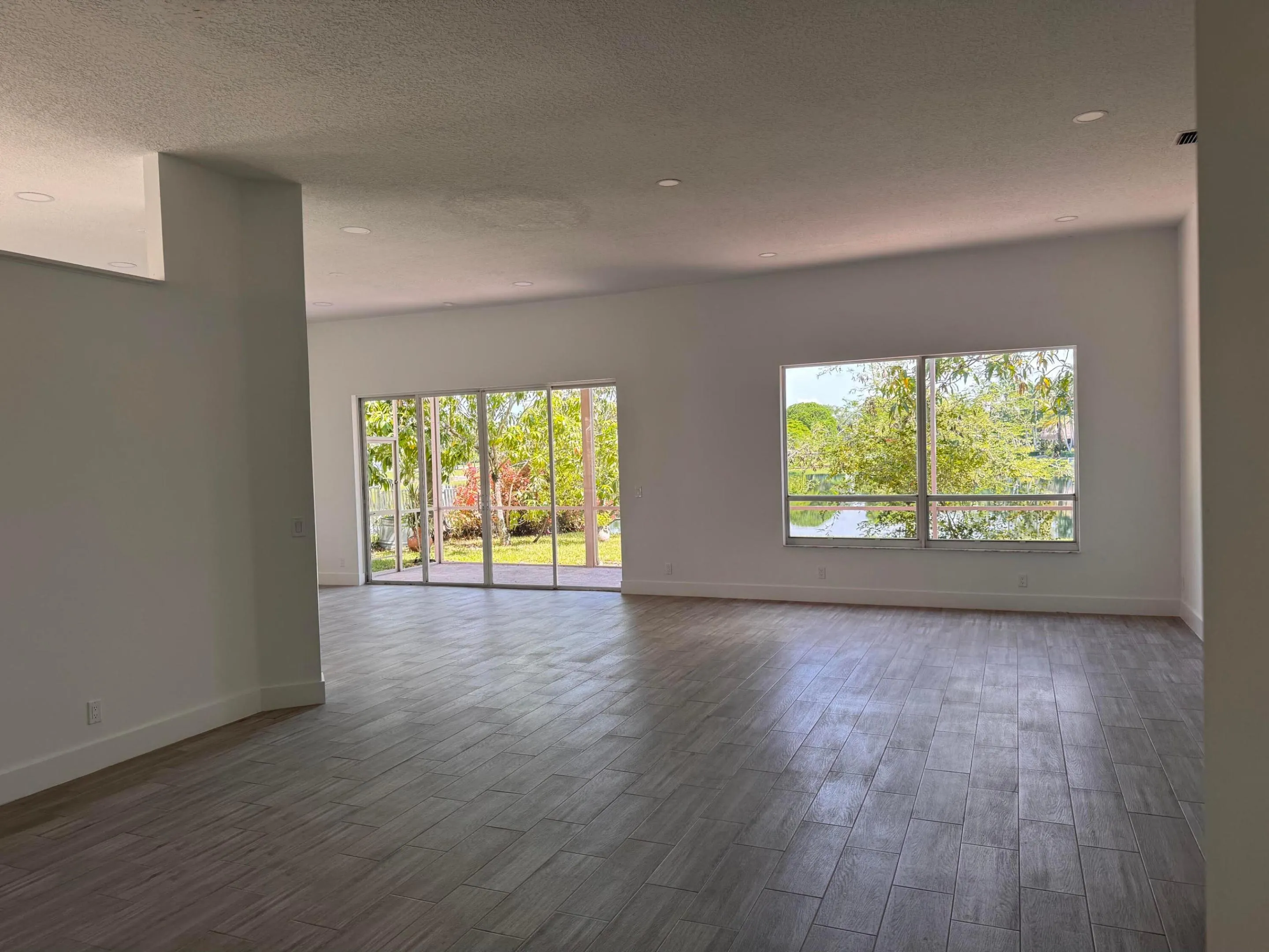 livingroomv