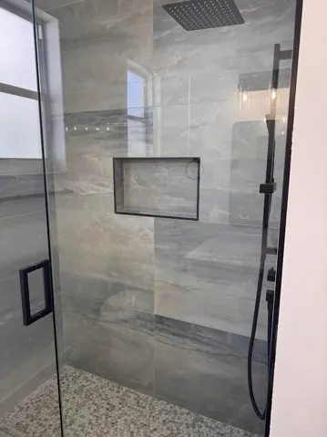 shower-g