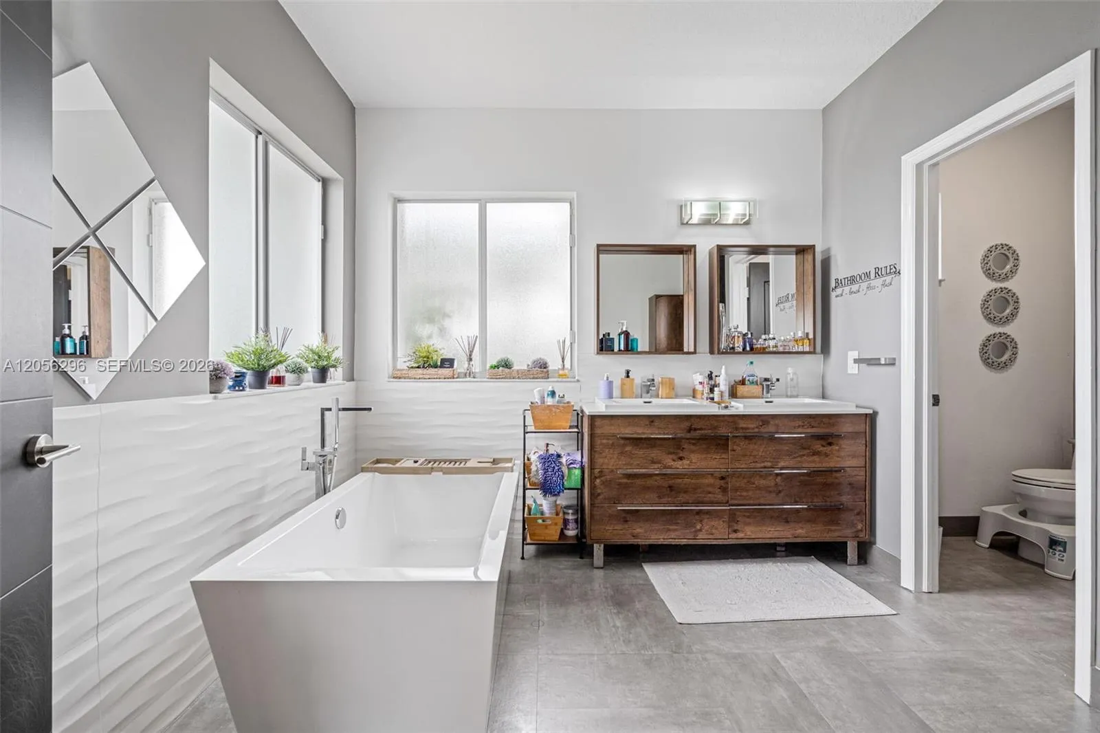 Property photo 44