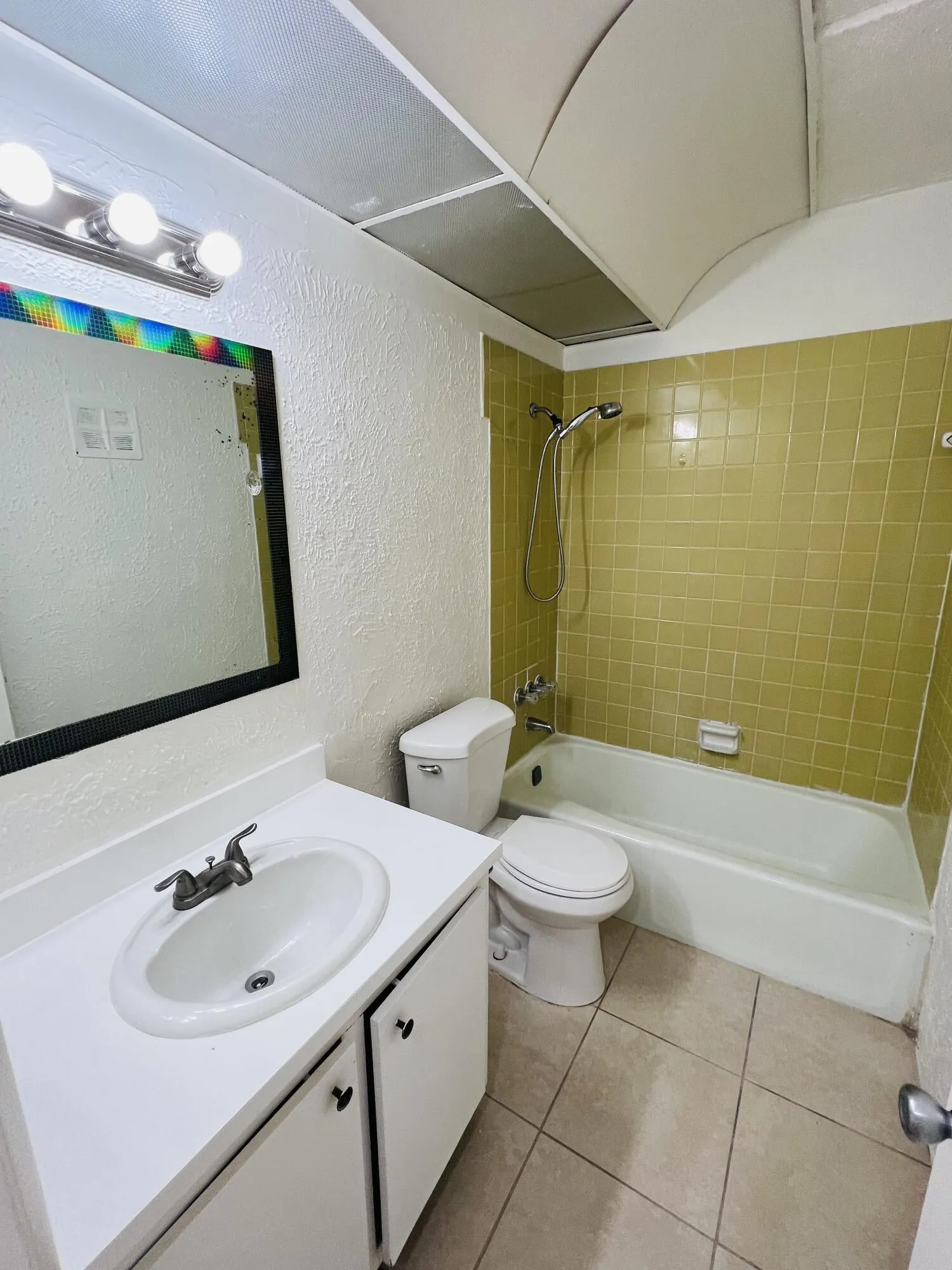 604 NW 13th Street #21 New Pics (8)